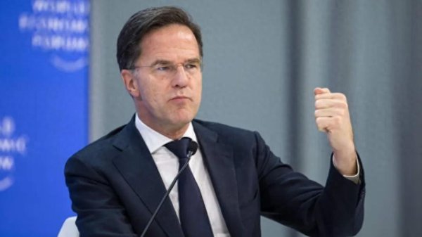 牛金宝配资 三国领导人缺席，北约改了峰会主题，秘书长称大陆收台会找俄帮忙